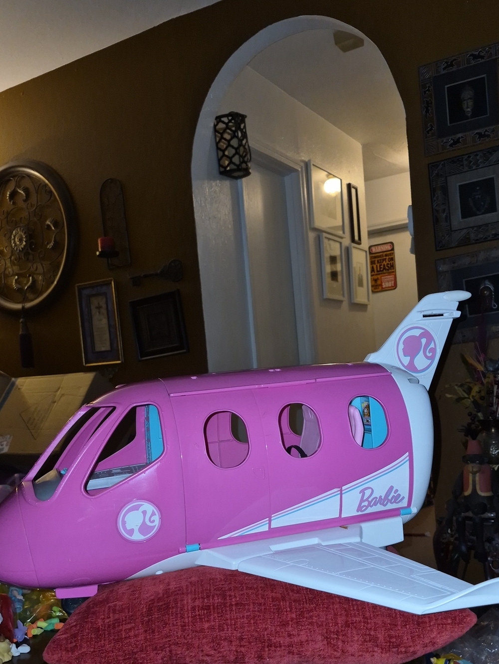 Barbie Dreamplane Transforming Playset With Pilot